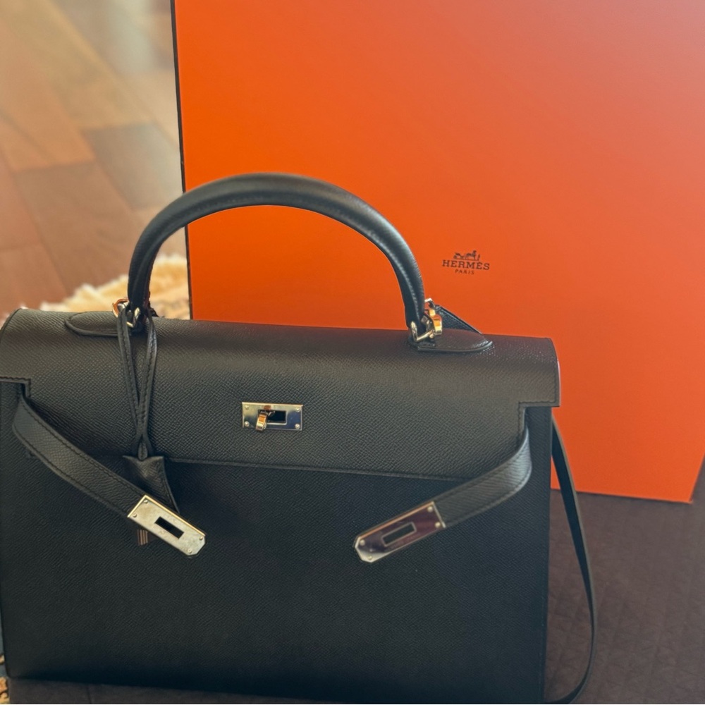 Authentic Hermès Kelly 28 Epsom Leather Black with Palladium Hardware
